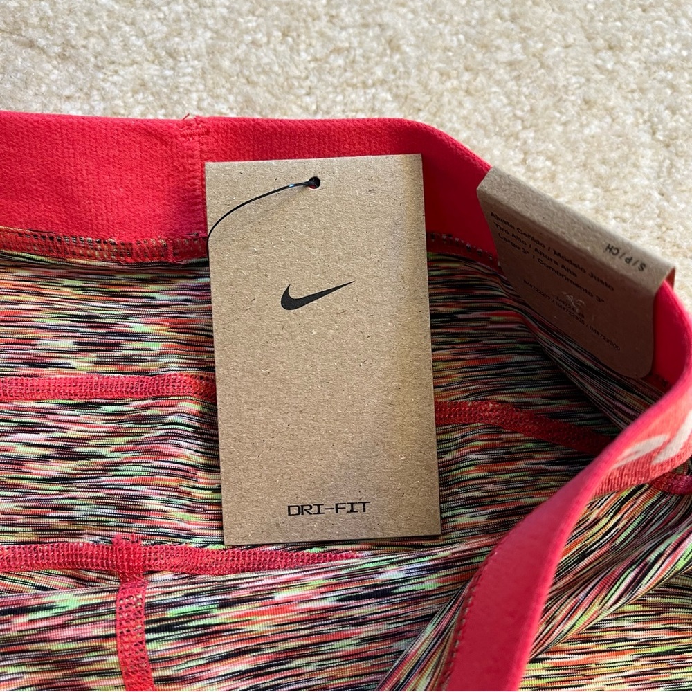 NEW Nike Pro Shorts Womens Small Pink Multicolor High Rise Training Compression - Picture 3 of 10